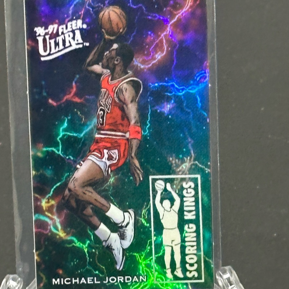 1996-97 COSMIC REFRACTOR Michael Jordan Scoring Kings